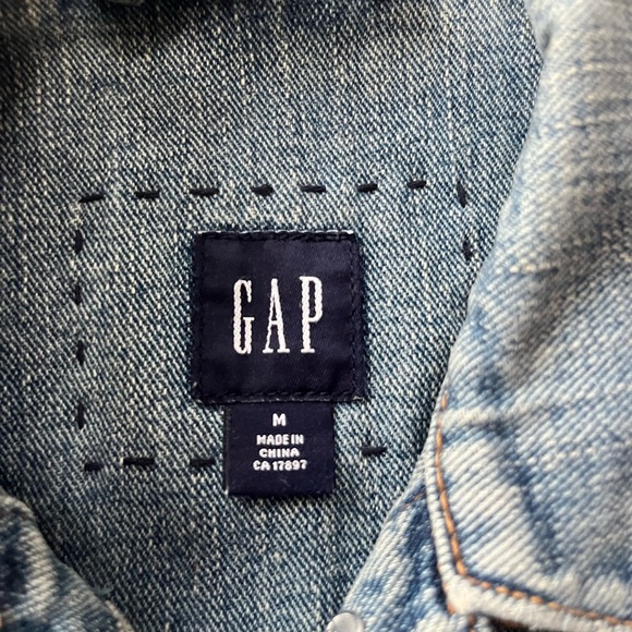Gap Denim Vest - Picture 3 of 3